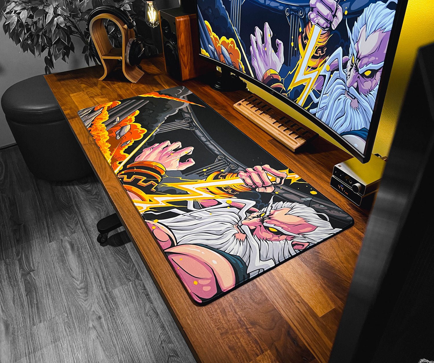 Greek - Zeus - MacvethOS Artisan Deskmat