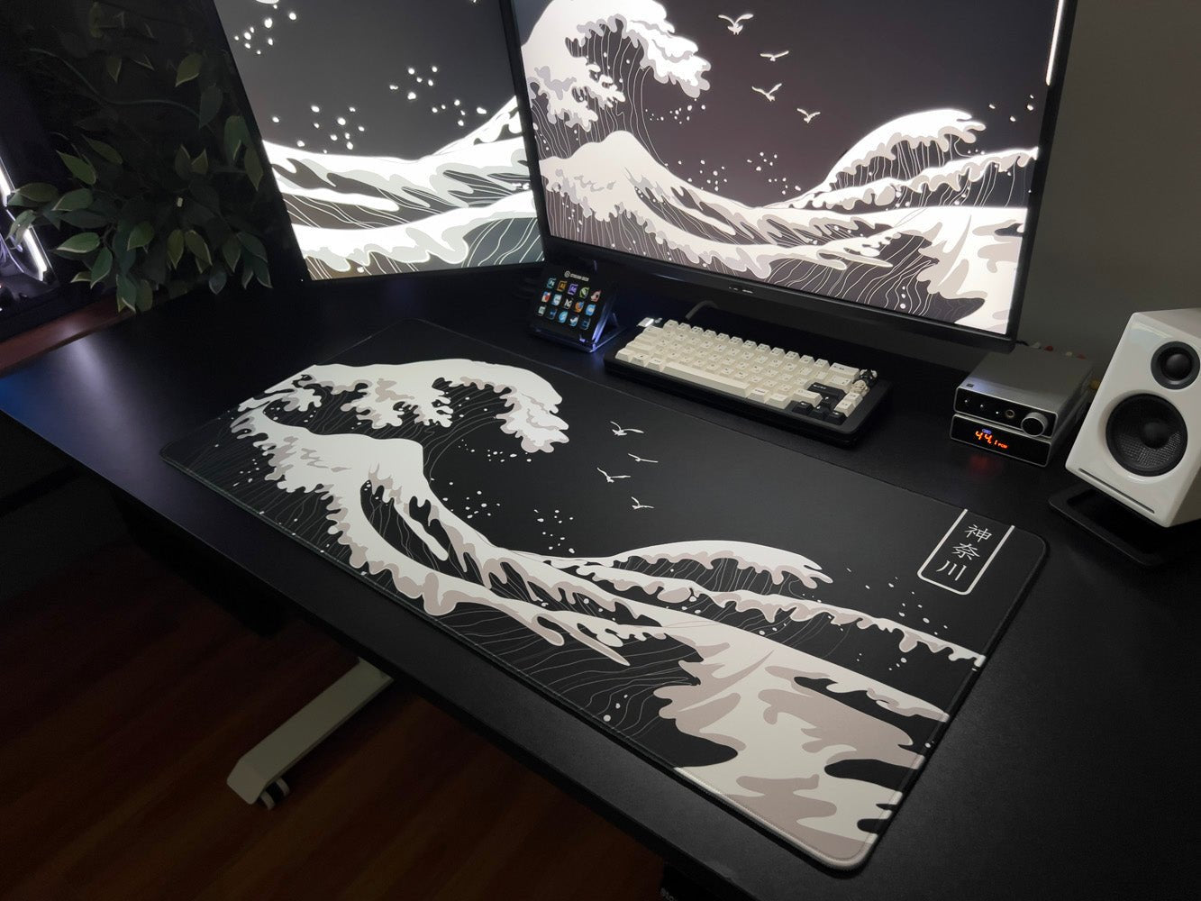 Kanagawa - MacvethOS Artisan Deskmat