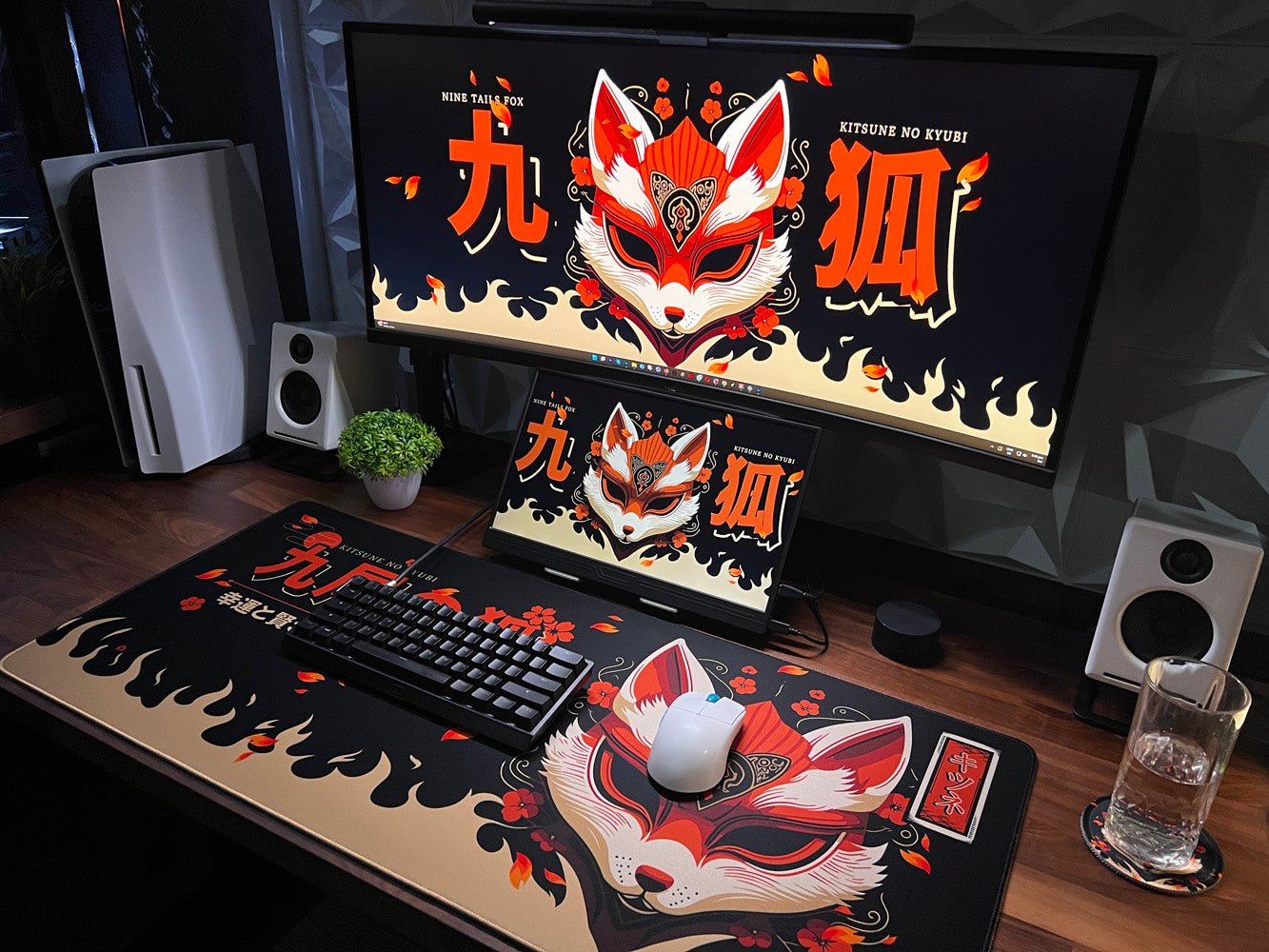 Kitsune - MacvethOS Artisan Deskmat