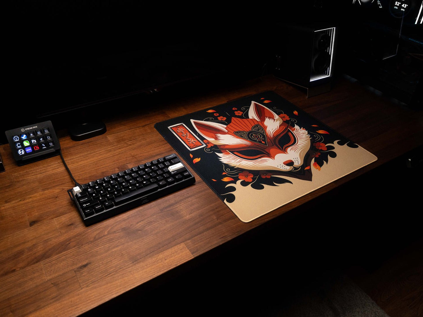 Kitsune - Omni Pro Deskmat - MacvethOS Artisan Deskmat