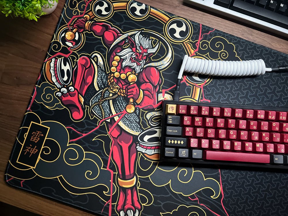 Shinto God - Raaijin - MacvethOS Artisan Deskmat