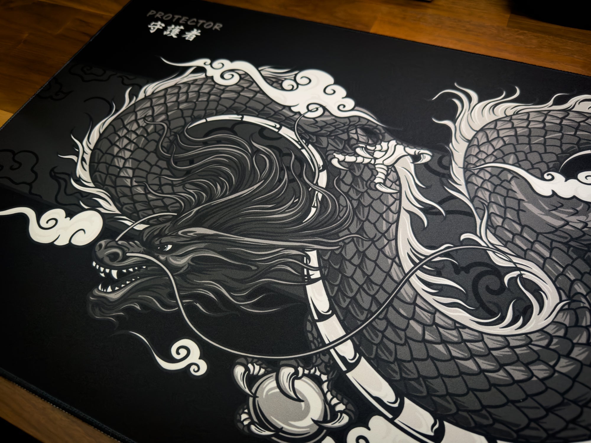 Vanguard - BW - MacvethOS Artisan Deskmat