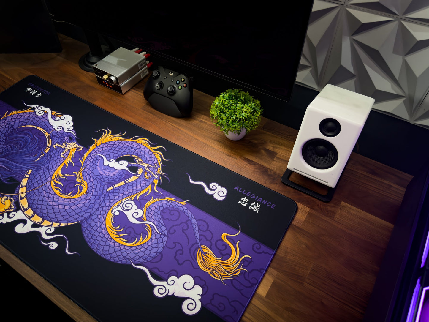 Vanguard - PY - MacvethOS Artisan Deskmat