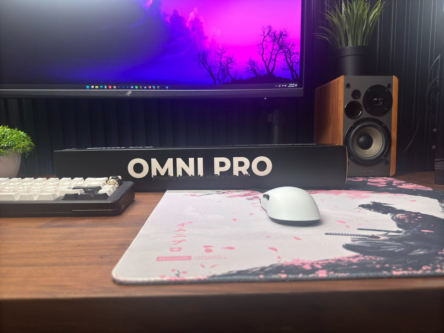 Kenshi Seijin - Omni Pro Deskmat