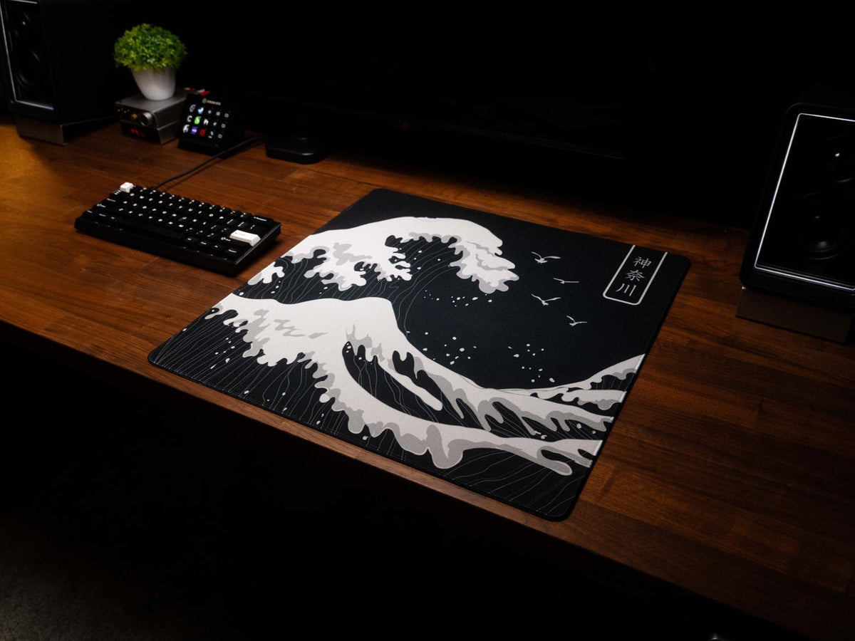 Kanagawa - Omni Pro Deskmat - MacvethOS Artisan Deskmat
