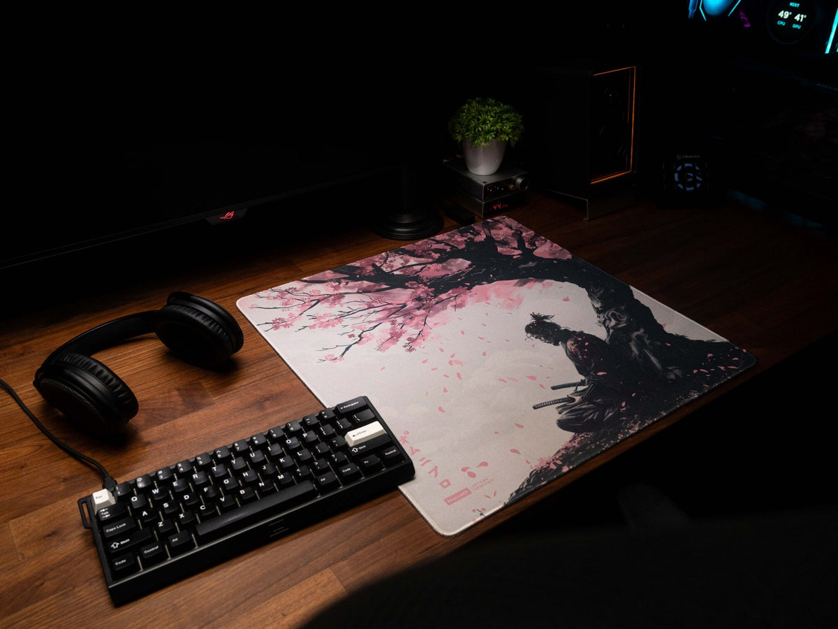Kenshi Seijin - Omni Pro Deskmat - MacvethOS Artisan Deskmat