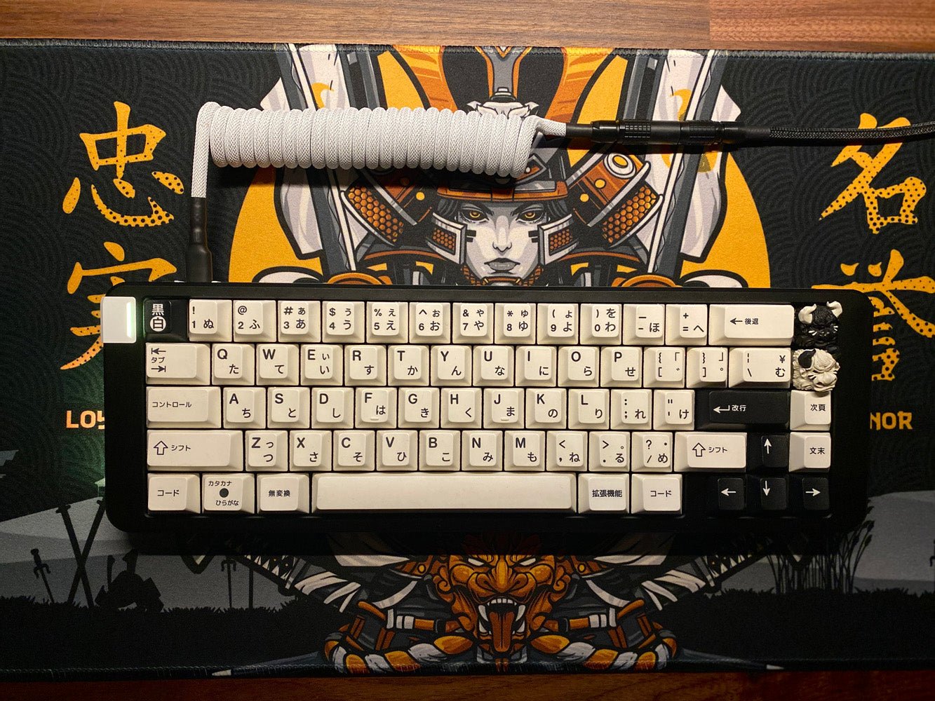 Ona - Bugēsha - Kiiro - MacvethOS Artisan Deskmat