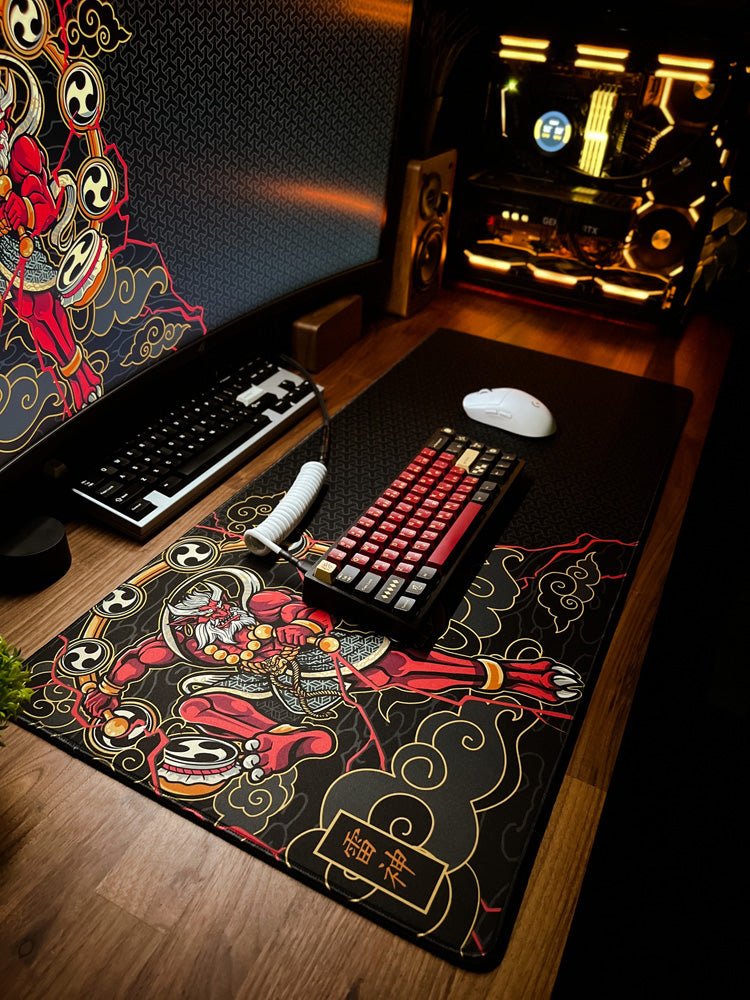 Shinto God - Raaijin - MacvethOS Artisan Deskmat