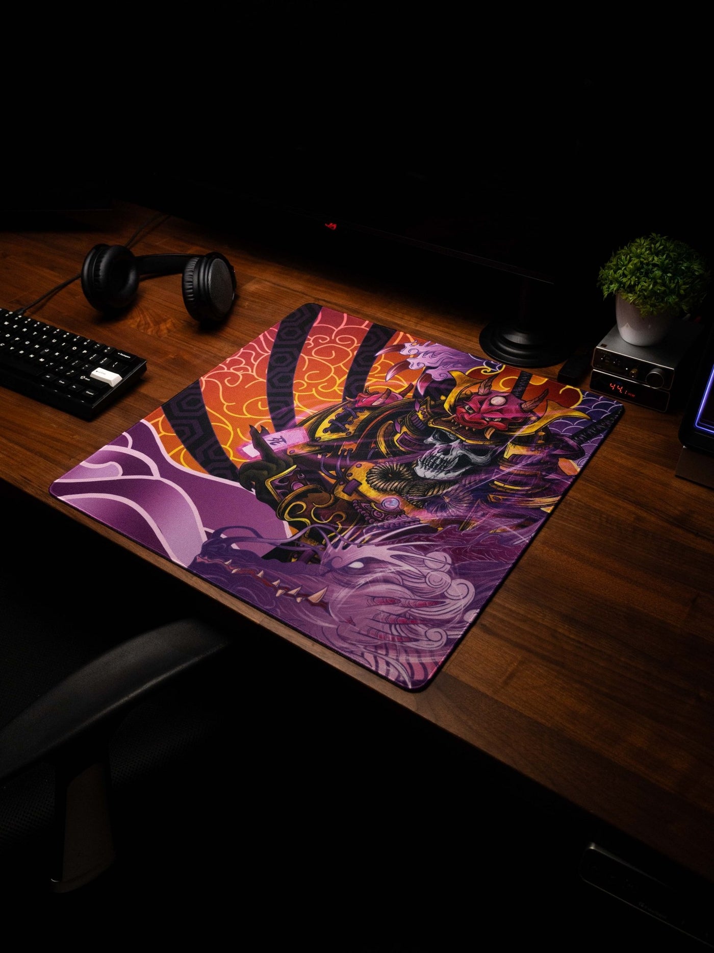 Shito God Susanoo - Omni Pro Deskmat - MacvethOS Artisan Deskmat