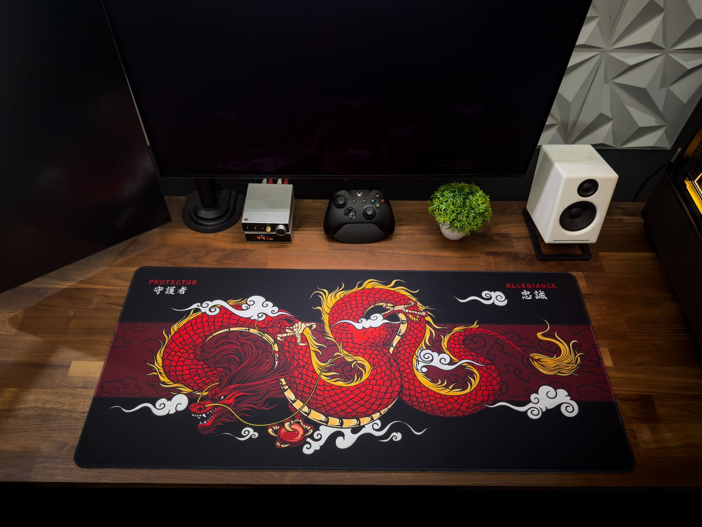 Vanguard - RY - MacvethOS Artisan Deskmat