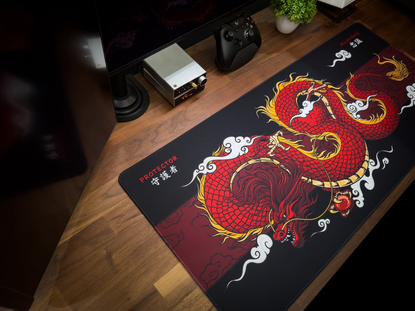 Vanguard - RY - MacvethOS Artisan Deskmat